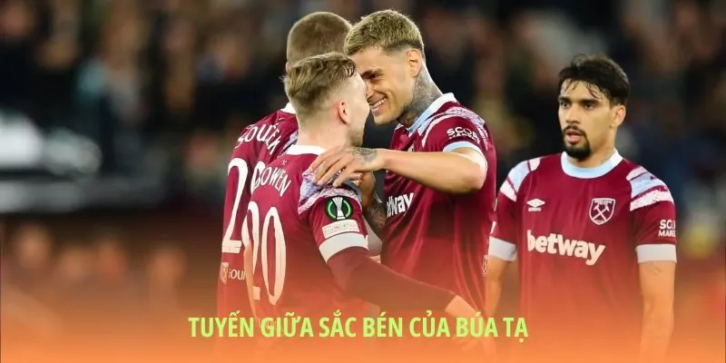 Những tín hiệu tích cực từ tuyến giữa trẻ trung của West Ham